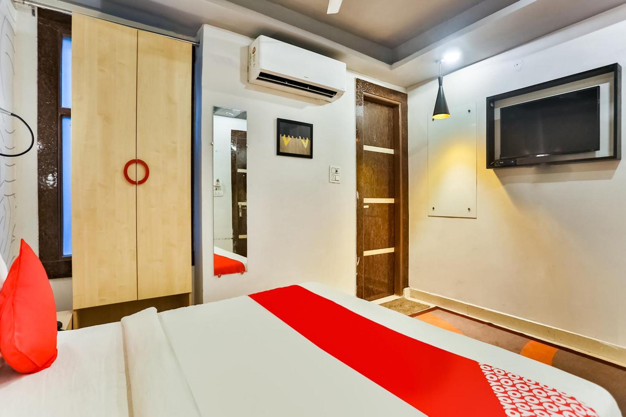 Hotel O Happy Inn Делі Екстер'єр фото