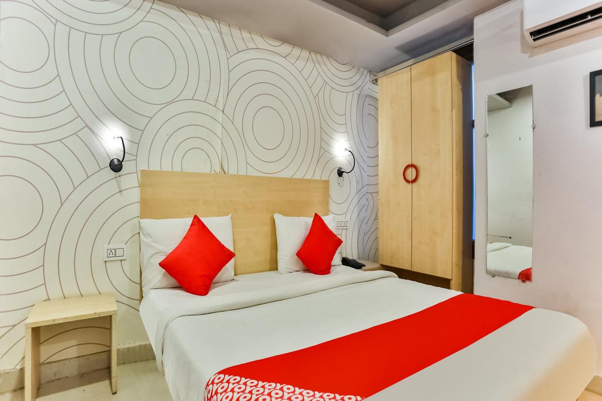 Hotel O Happy Inn Делі Екстер'єр фото